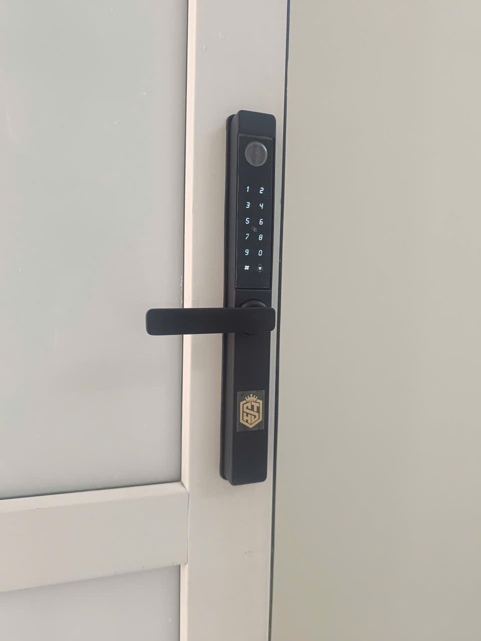 Khóa thông minh cửa nhôm A6B26-HTS-D9 PRO - Ảnh 3